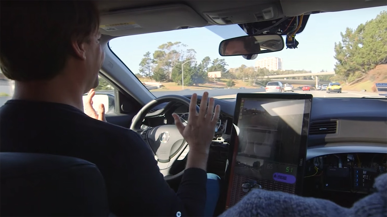 Auto morbide per proteggerci dalla guida autonoma: la sagace idea di Google