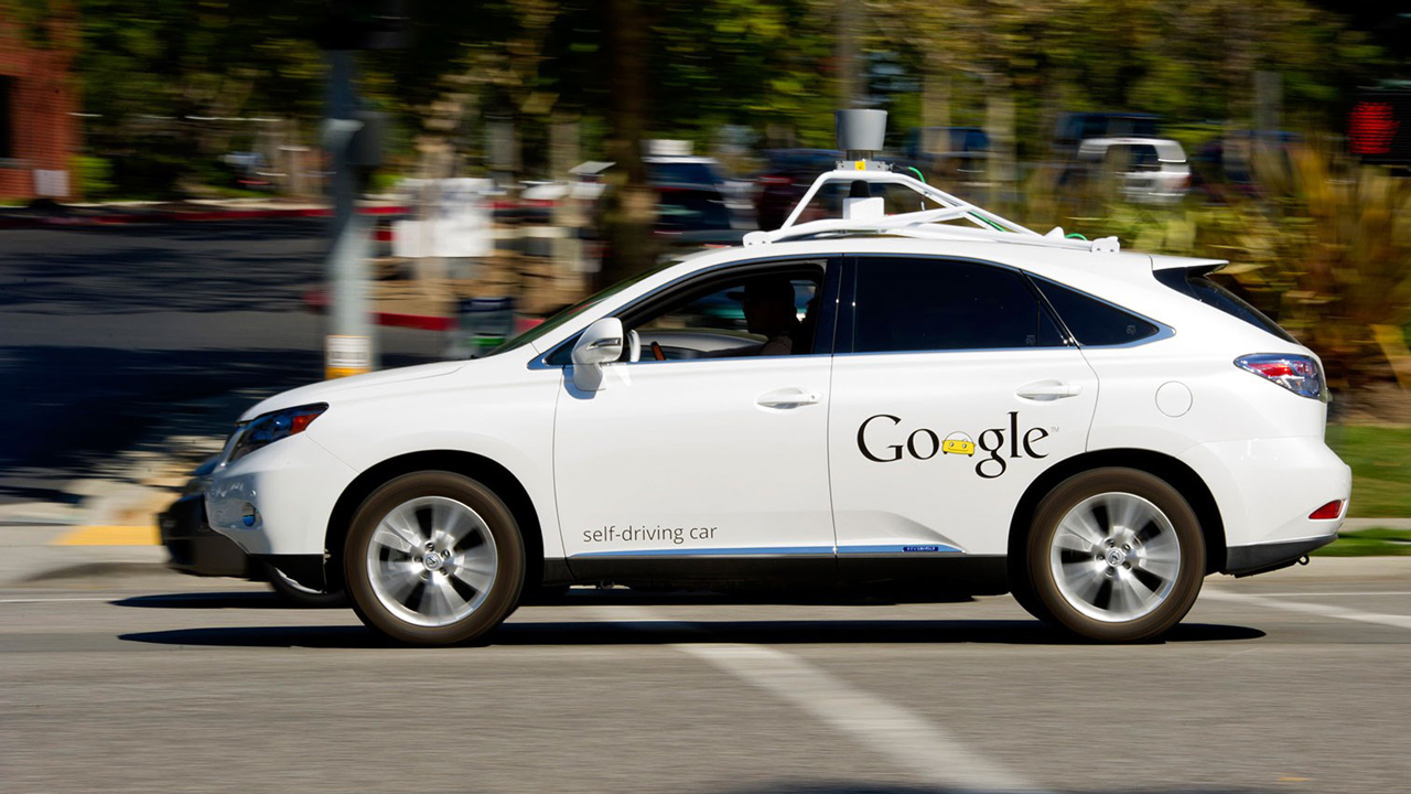 Grave incidente per la Google Car, ma la colpa è sempre dell'uomo