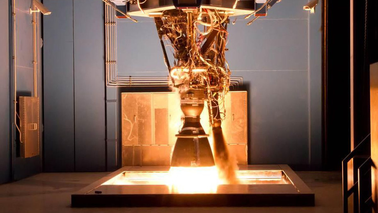 SpaceX, motore a razzo Merlin esplode durante un test di collaudo