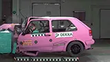 Vecchia Volkswagen Golf contro nuovi crash test: in pratica era una bara con le ruote