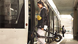 Ad Amburgo stop ai monopattini in metropolitana: sono troppo pericolosi per i passeggeri