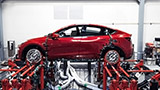 La GigaBerlin Tesla finalmente sta per partire, ma si inizia con solo 1.000 auto a settimana