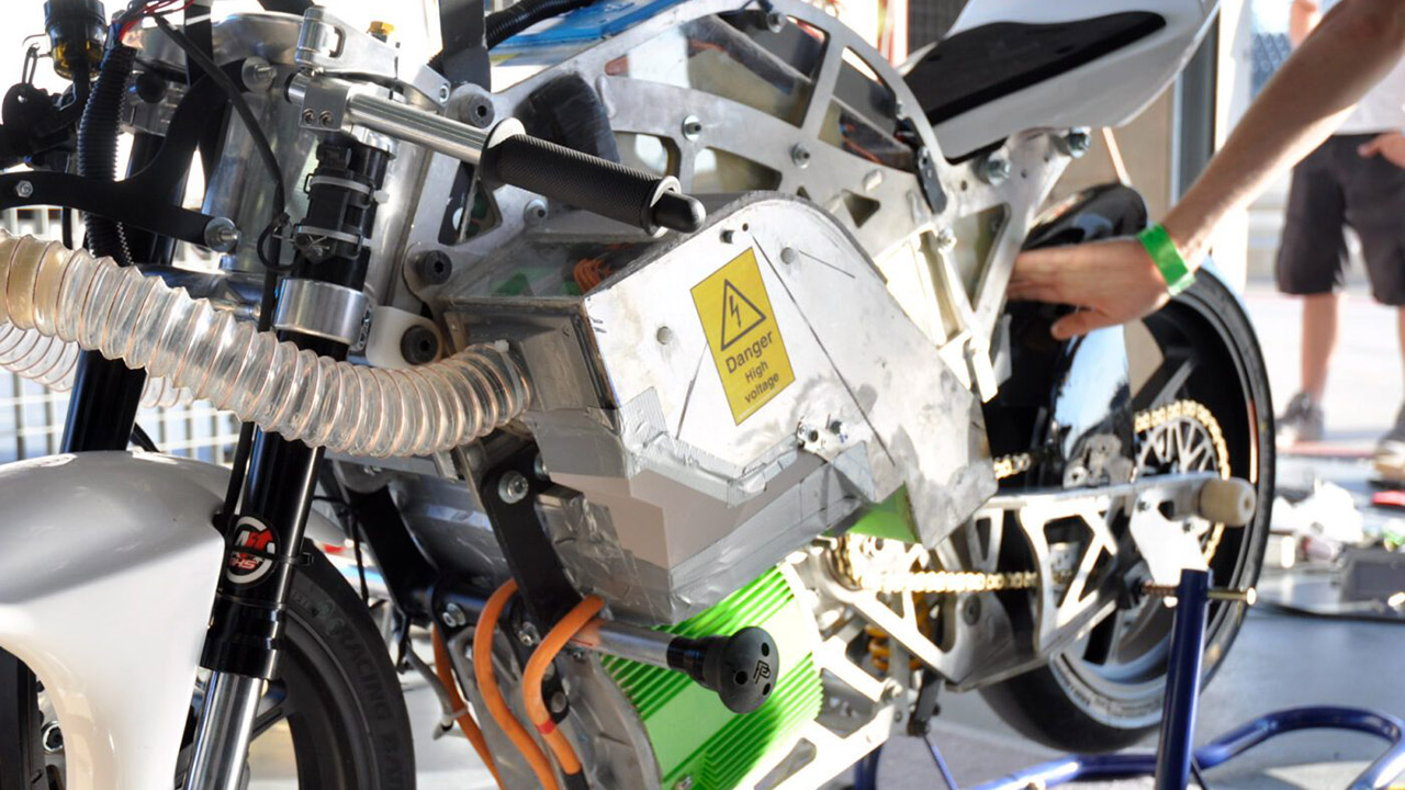 Moto elettrica a idrogeno, parte in Europa il progetto Hydrocycle