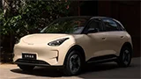 Mercato Cina, a luglio la piccola Geely domina, ma c'&egrave; il ritorno di Tesla Model Y