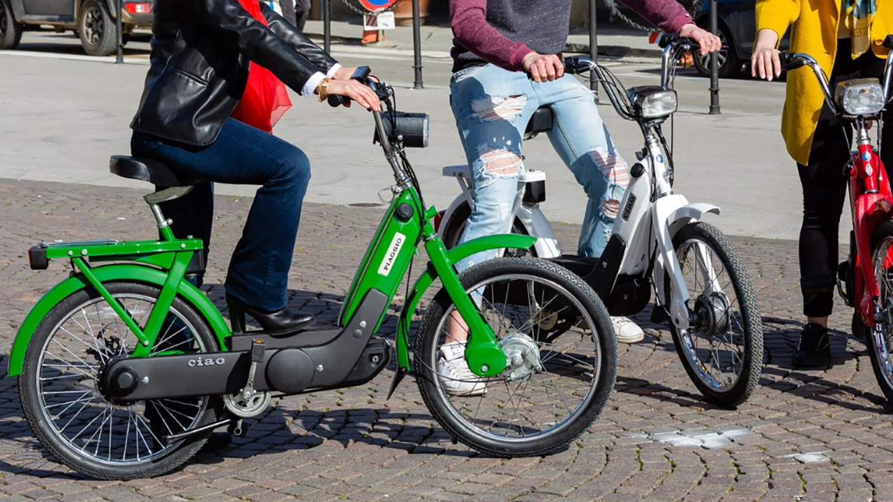 Torna il Ciao Piaggio: un'azienda lo trasforma in e-bike