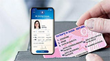 La UE lancia la patente di guida digitale: varrà in tutti i Paesi, preparazione più severa