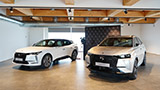 DS Automobiles presenta la gamma Esprit De Voyage: elettrificazione fa rima con lusso francese