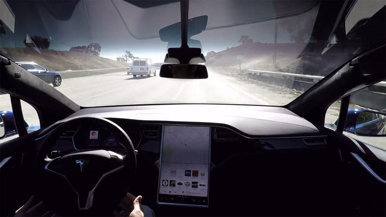 Tesla come Nikola? Il video di guida completamente autonoma del 2016 era un falso