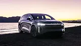 Lucid presenta Gravity Touring, il SUV elettrico &egrave; sempre al top ma costa meno