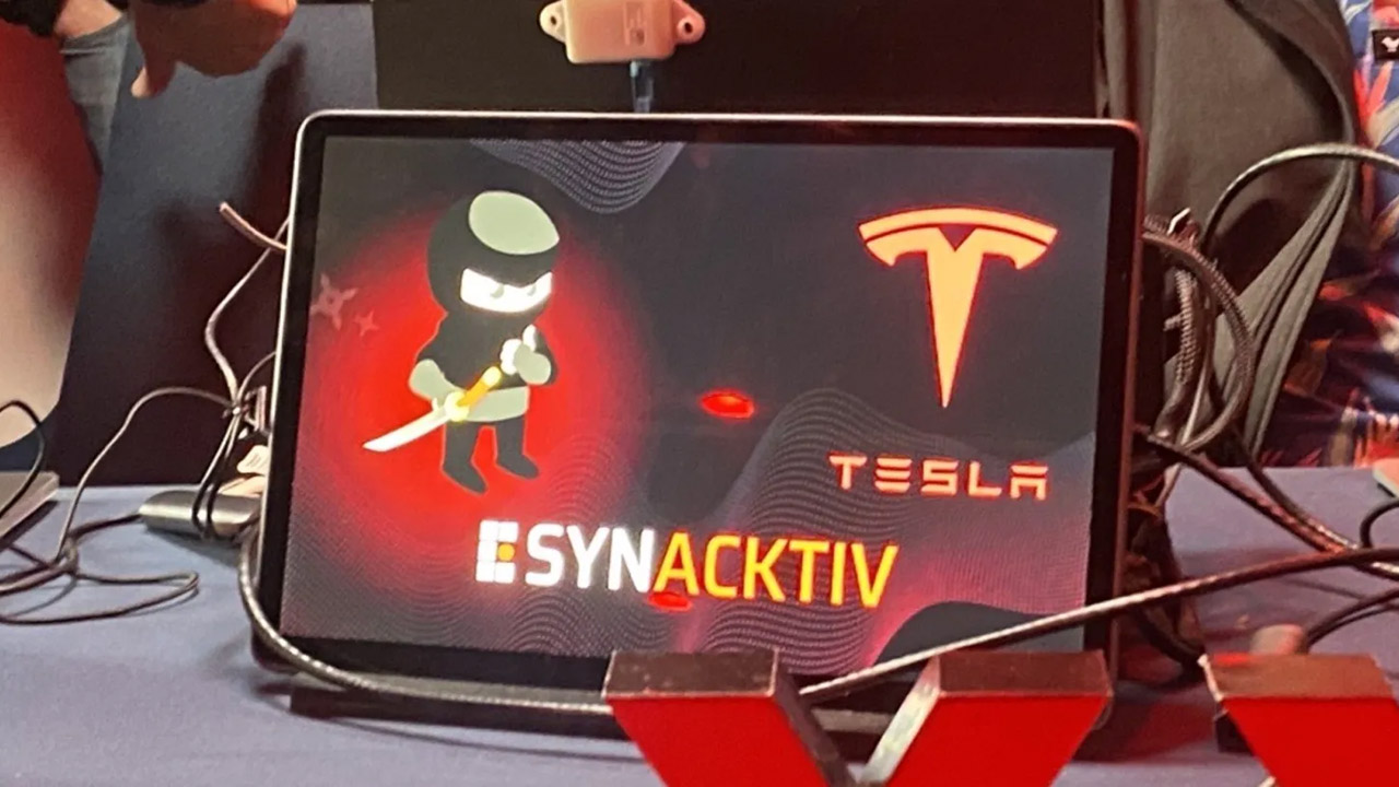 Gli hacker scovano i bug di Tesla, e ricevono 200.000 dollari e una Model 3