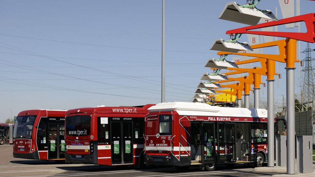 I bus elettrici di Bologna si ricaricano con l'infrastruttura della finlandese Kempower