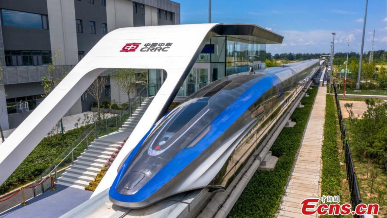 Presentato il treno a levitazione magnetica più veloce del mondo. Velocità? 600 km/h