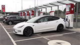 Tesla Model 3 Performance 2022 è il nuovo riferimento: 1.000 km percorsi in 9 ore