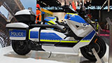 Lo scooter elettrico spaziale BMW CE 04 diventa un mezzo della Polizia