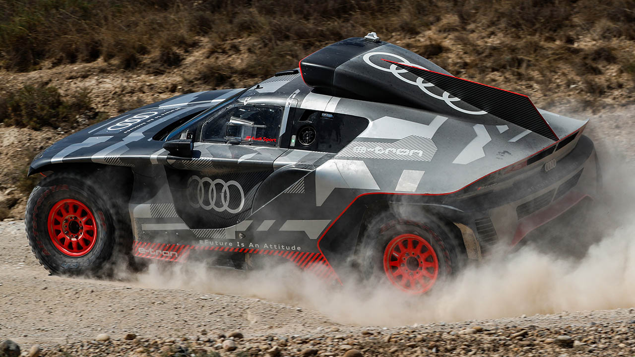 Audi RS Q e-tron: 8 giorni di test "bollenti" in preparazione della Dakar
