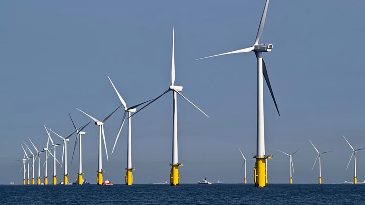Due parchi eolici al largo di Sicilia e Sardegna: produrranno più di 2000 gigawattora l'anno