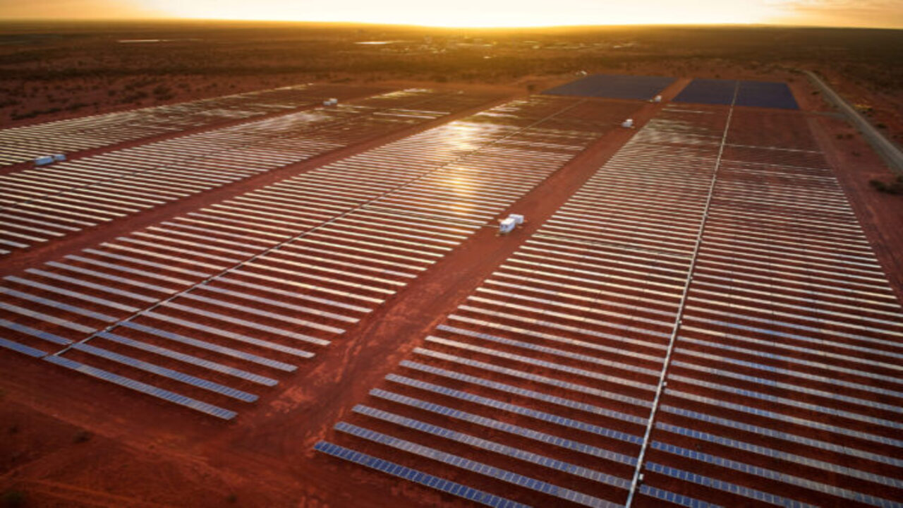 Da rifiuto a risorsa, ecco come l'Australia intende recuperare i vecchi pannelli solari   
