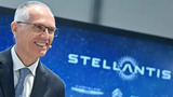 Stellantis al Regno Unito "O rinegoziate la Brexit, o chiudiamo la produzione"