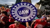 UAW vuole i sindacati in ogni singola casa automobilistica, Tesla compresa  