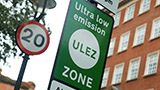 La zona a emissioni ultra ridotte ora comprende tutta Londra, rivolta in periferia con videocamere vandalizzate