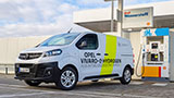 Opel inizia la produzione di Vivaro-e Hydrogen: come funziona, autonomia e prezzo