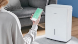 Torna il deumidificatore pi&ugrave; venduto su Amazon: 12L/24h, 119,99�, compatto, silenzioso e top contro la muffa