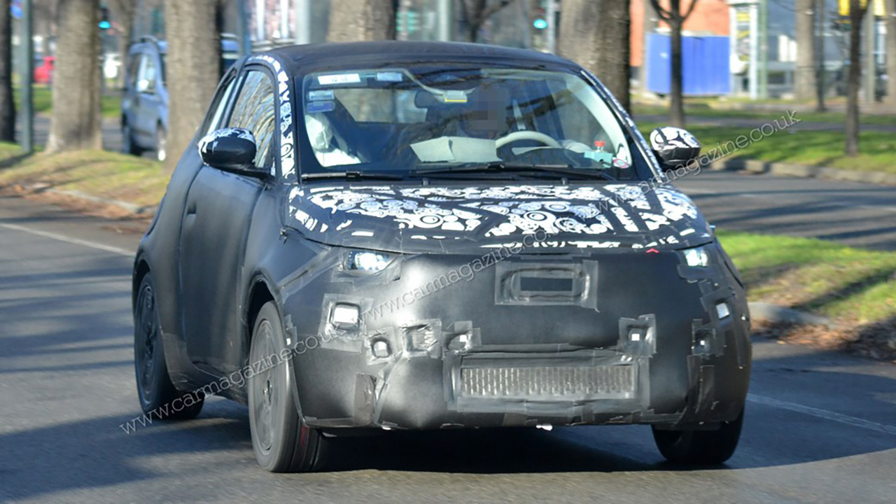 Nuova Fiat 500 elettrica in giro per Torino: ecco le foto spia dell'avvistamento