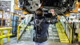 Ford, prima casa automobilistica ad introdurre a pieno titolo gli esoscheletri per gli operai