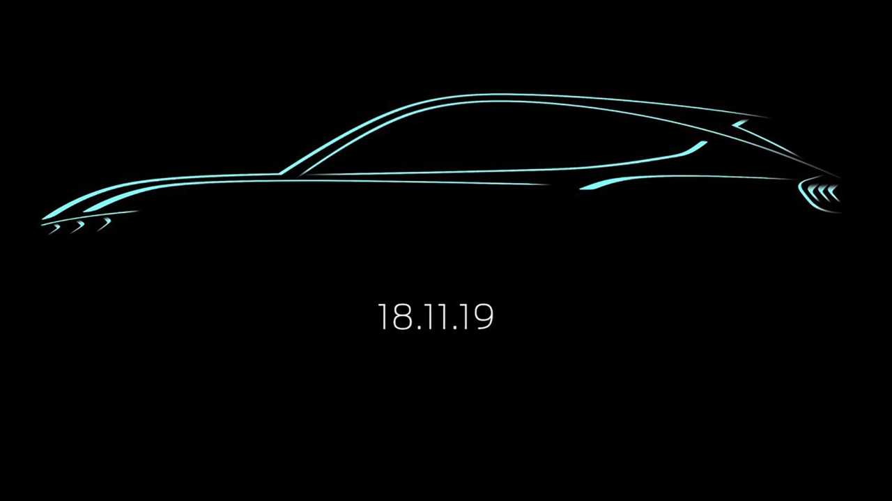 Ford presenterà un SUV elettrico diretto rivale della Tesla Model Y: evento previsto per il 18 novembre