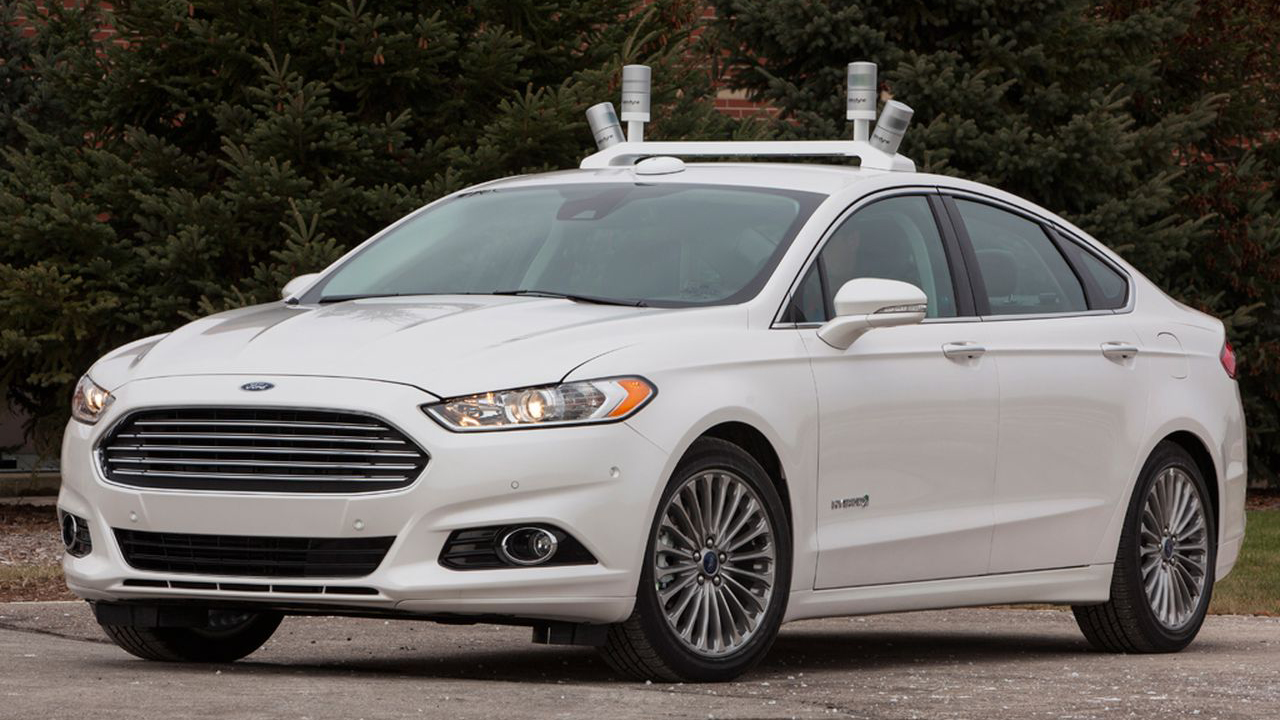 Ford: vettura a guida autonoma nel 2021, senza volante e pedali