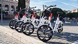 Helbiz Unlimited, la prima 'flat' in Italia per lo sharing di monopattini e bici elettriche: ecco come funziona