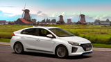 La mobilità sostenibile si fa in tre con Hyundai IONIQ