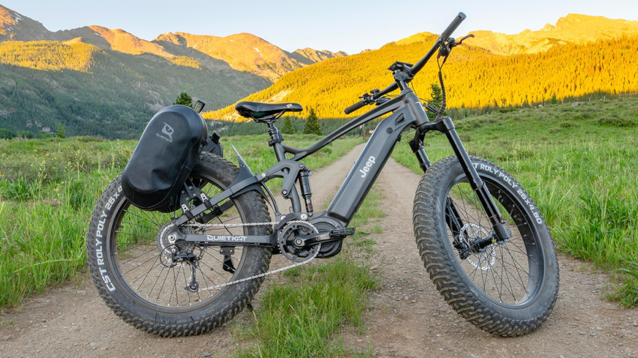 Jeep, e-bike full-suspension con motore fino 1.500 W: pensata per i sentieri più estremi