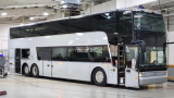 Lightning eMotors: primo autobus elettrico da 70 posti e batteria da 640 kWh