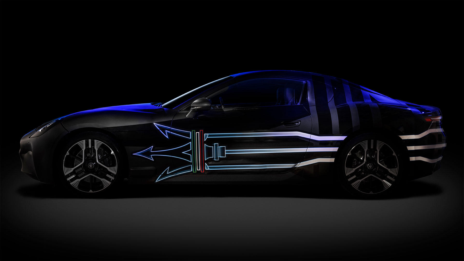 Per il 2025 tutte le Maserati saranno anche in versione completamente elettrica