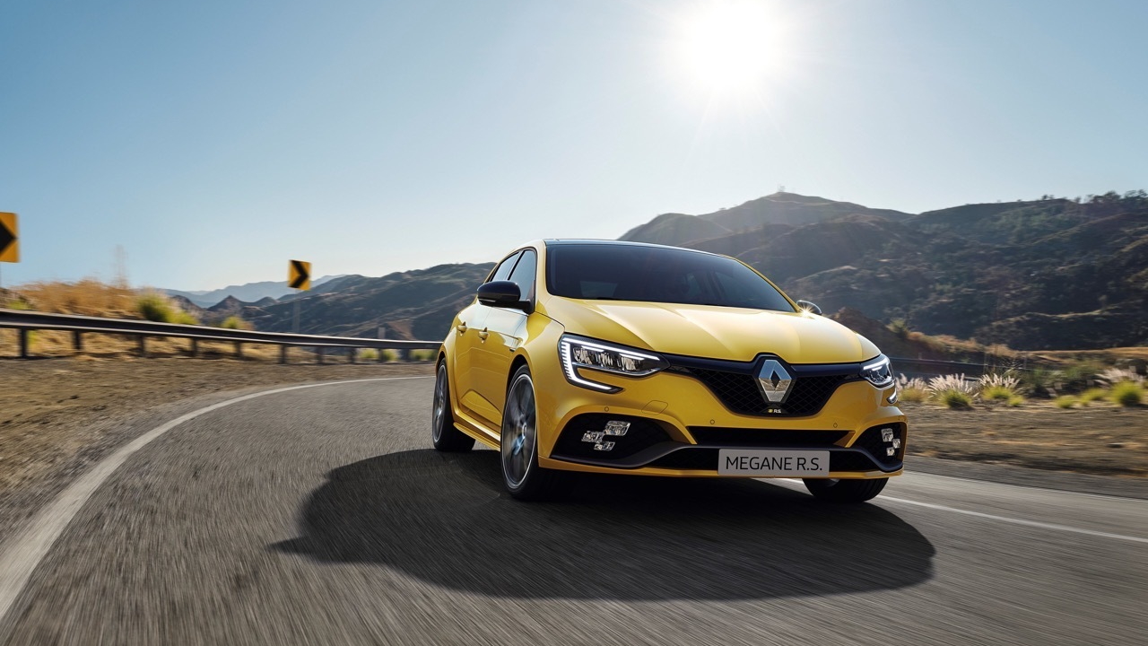 Renault Megane 2020: sarà anche ibrida plug-in