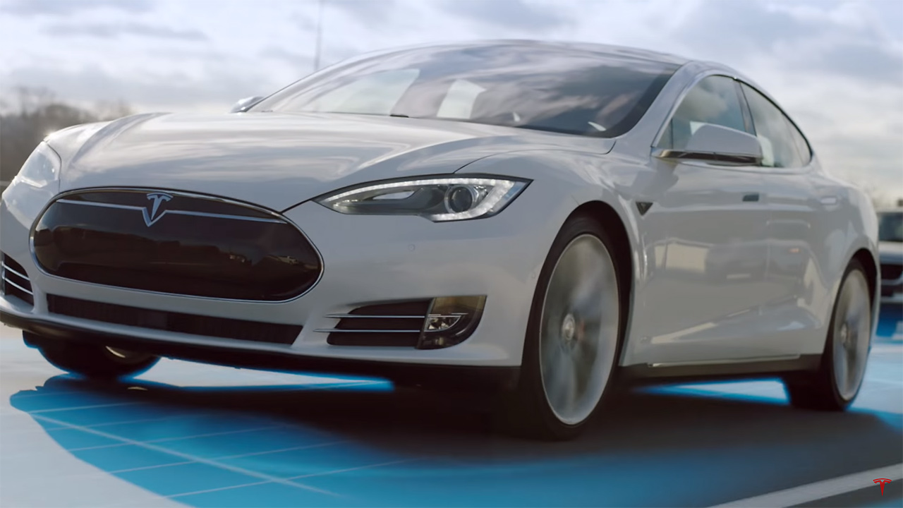 Tesla a lavoro sulla ''Posizione del ghepardo'': evoluzione dell'attuale Launch Mode