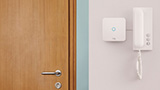 Ring Intercom scende al prezzo minimo storico (39,99) e tutti gli altri sconti su videocamere interne ed esterne a batteria, kit di sicurezza, videocitofoni e altro