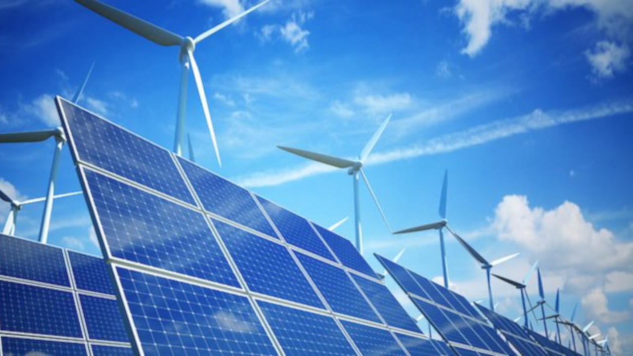 Produzione energia elettrica per l'Italia: fonti rinnovabili al primo posto