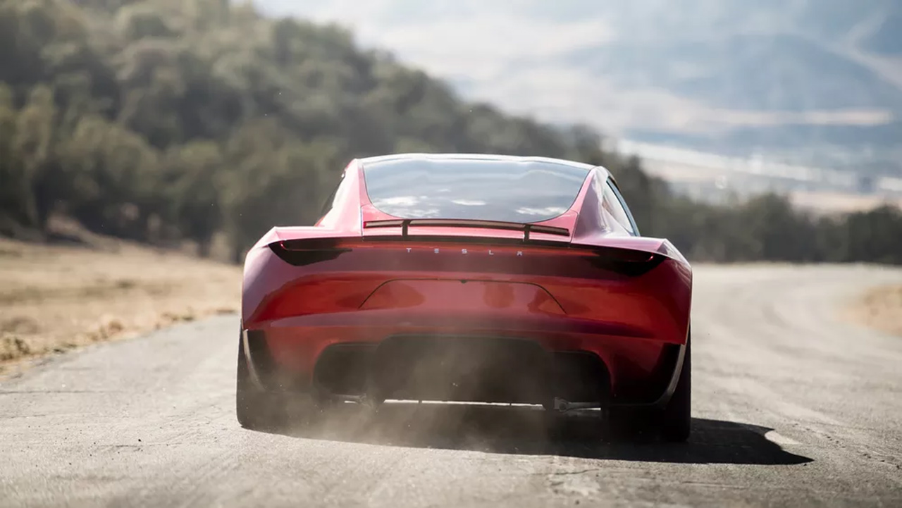 Tesla presenta la nuova Roadster: nel 2020, sarà l'auto più veloce al mondo