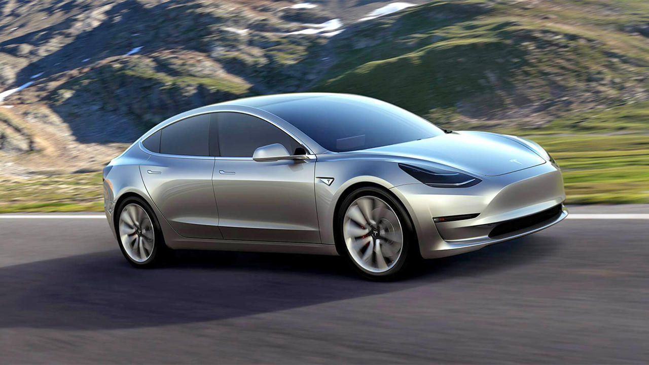 Tesla accelera sulla costruzione della Gigafactory
