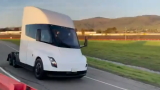 Tesla Semi: un video del nuovo prototipo del camion elettrico