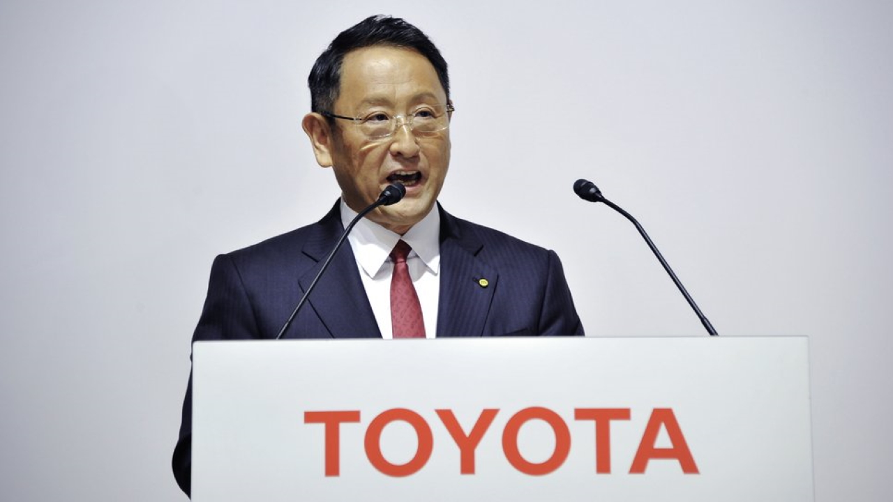 Toyoda: auto elettriche sopravvalutate, danni all'ambiente e settore destinato al collasso