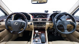 Toyota, nuovo veicolo test a guida autonoma: doppio volante per ''ingannare'' il sistema