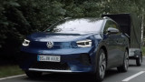 Volkswagen lancia la sfida a Tesla: nuovi investimenti su auto elettriche e guida autonoma