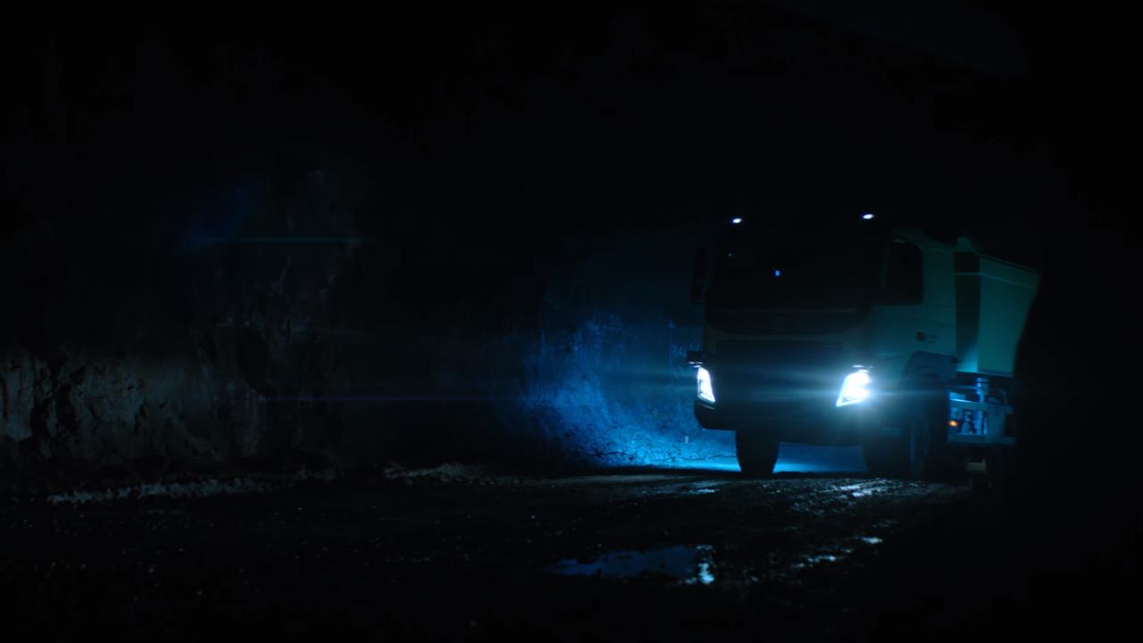 Un camion Volvo guida per 7km in autonomia fino a 1320m di profondità in miniera
