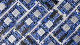 Wormhole, acquistabile l'acceleratore di intelligenza artificiale di Tenstorrent basato su RISC-V