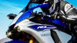 Yamaha, primi brevetti per moto elettriche: alcune ipotesi legate alle prese di ricarica