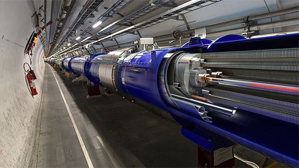 CERN tunnel superconduttori